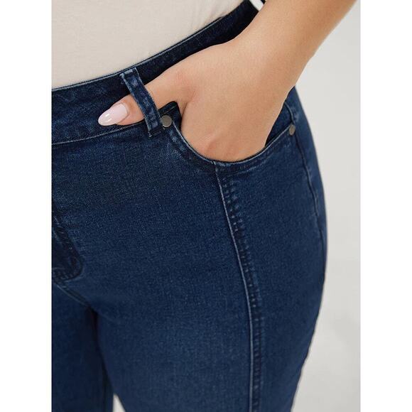 Size 22 • 3x • BloomChic • Very Stretchy Pocket Dark Wash Patchwork Jeans - Picture 4 of 7